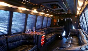 Limi Party Bus